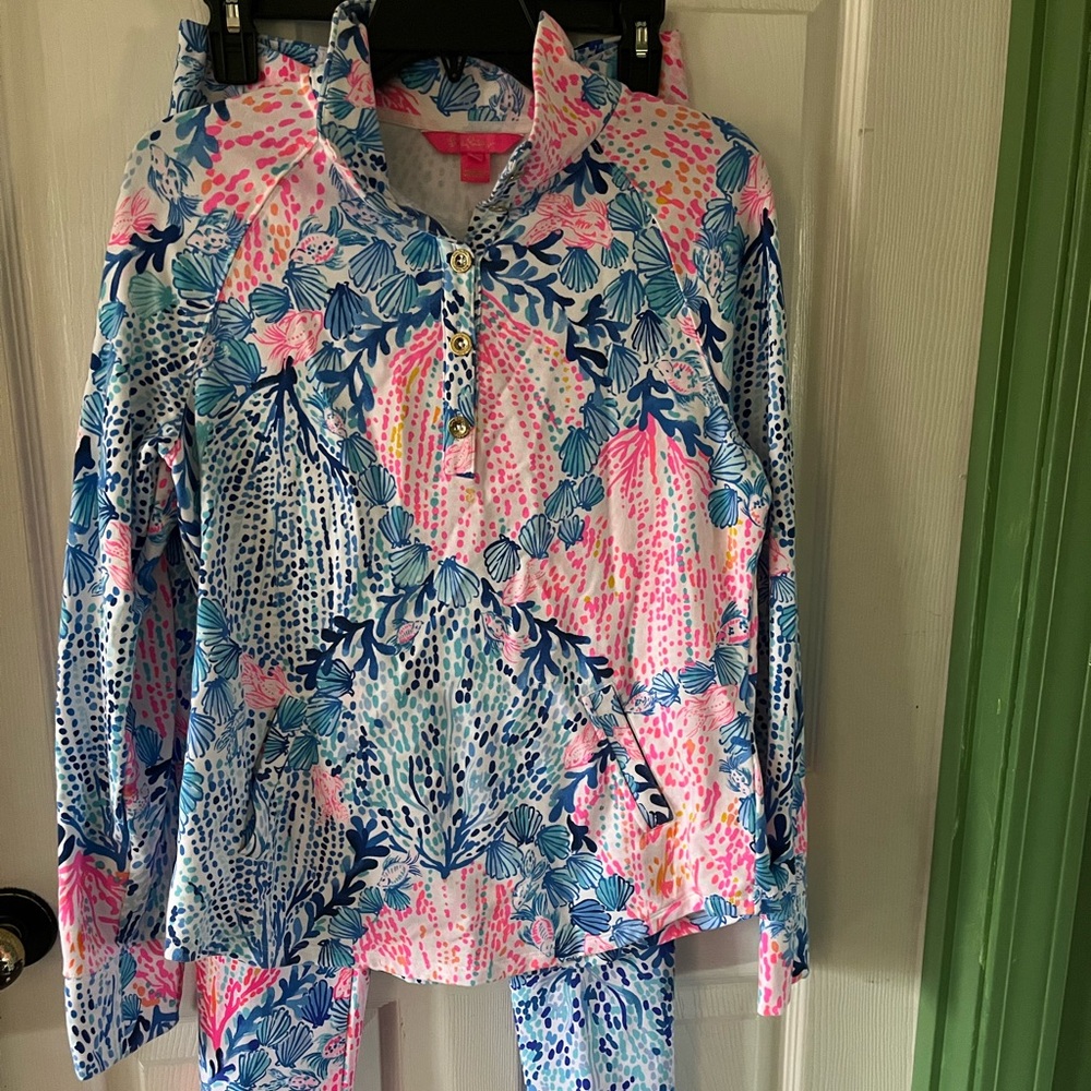 Lilly Pulitzer Sway With Me Popover and Leggings